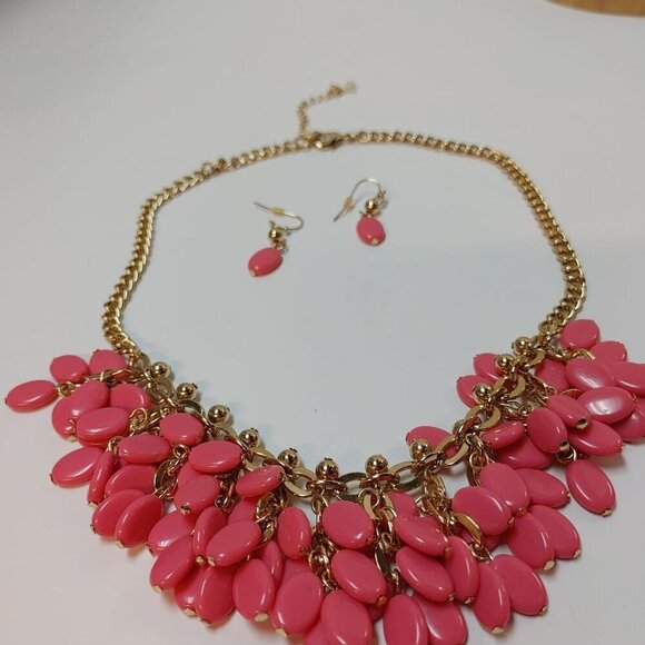 GoldTone Teal PINK Teardrop Bib Statement Necklace Earrings SHB sign Jewelry Set - Picture 3 of 7